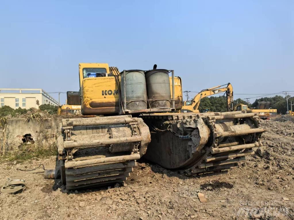 Komatsu PC 200-6 Αμφίβιοι εκσκαφείς