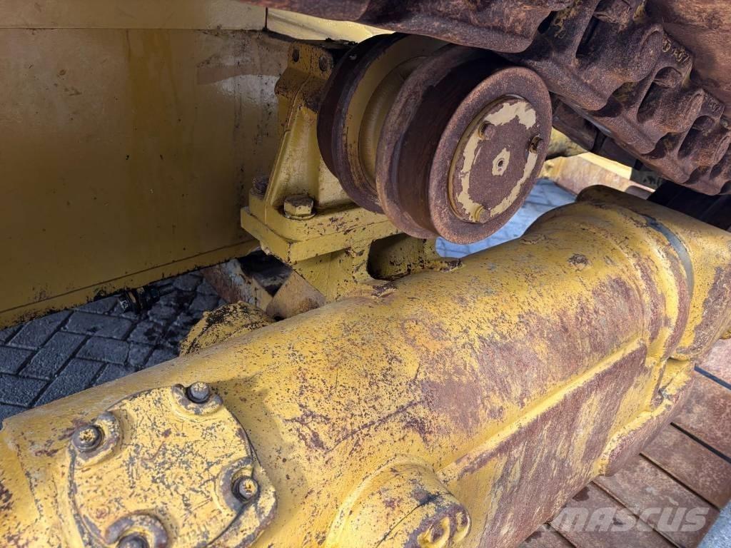 CAT D 6 R XW Μπουλντόζες με ερπύστριες