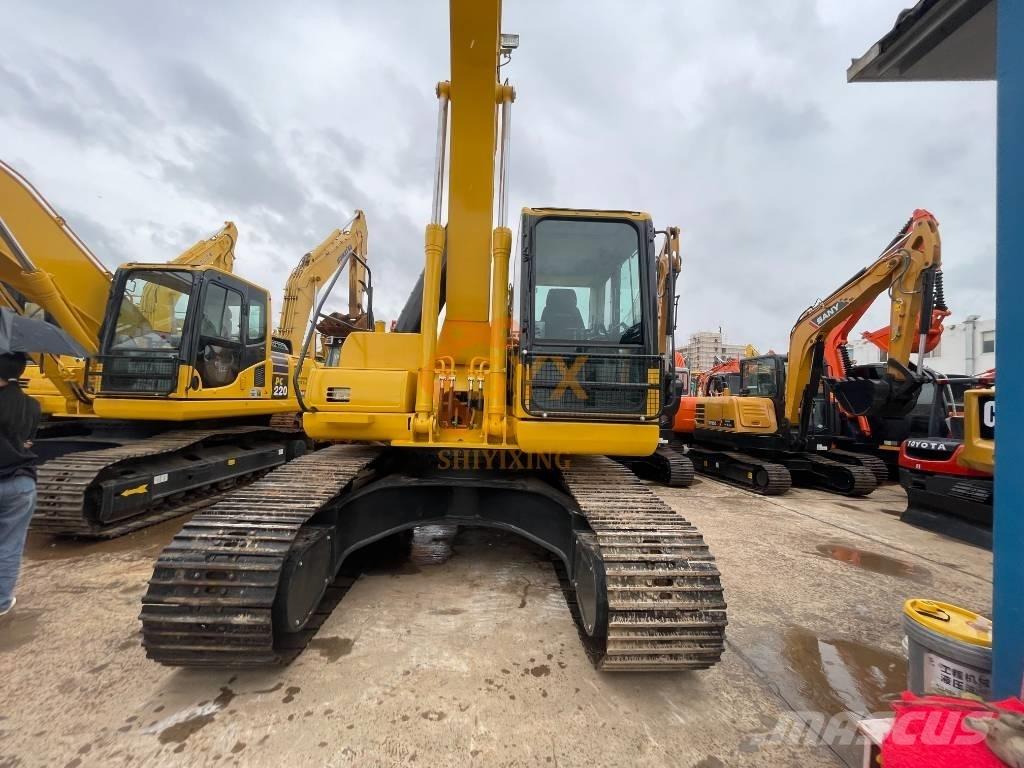 Komatsu PC 200 Εκσκαφείς με ερπύστριες