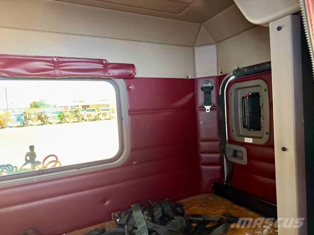 Peterbilt 389 Τράκτορες