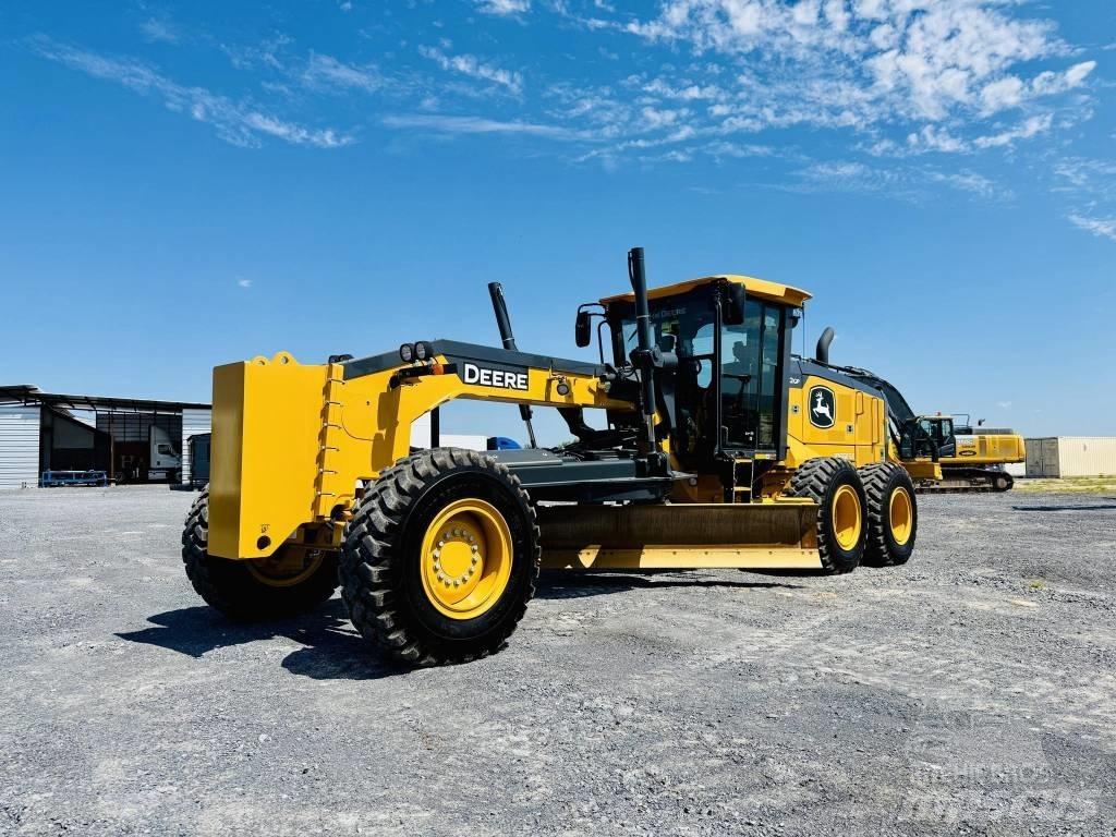 DEERE 672G Γκρέιντερς