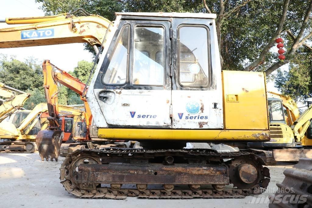 Kato HD 250 V II Εκσκαφείς με ερπύστριες
