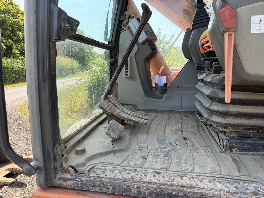 Doosan DX 225 LC Εκσκαφείς με ερπύστριες