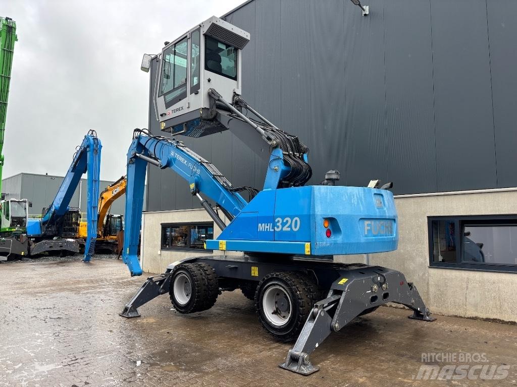 Fuchs MHL 320 D Βιομηχανικά μηχανήματα διαχείρισης αποβλήτων