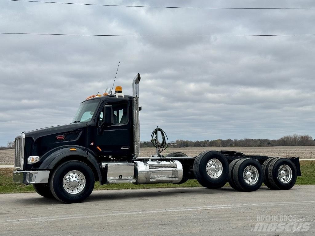 Peterbilt 567 Τράκτορες