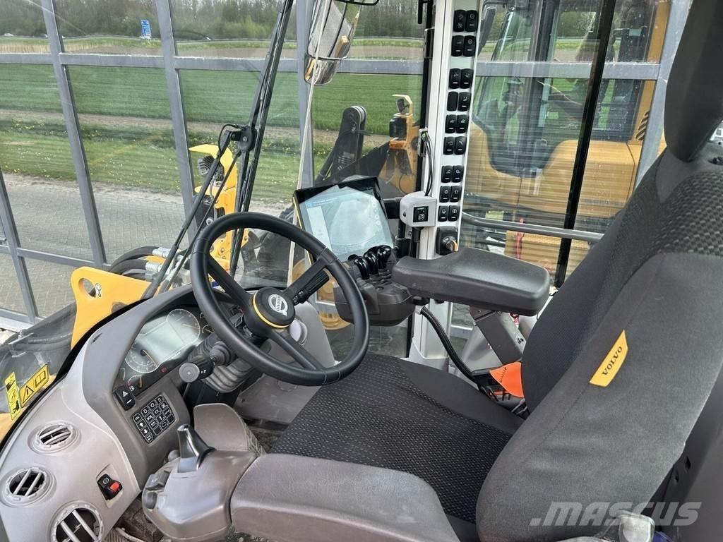Volvo L110H Φορτωτές με λάστιχα (Τροχοφόροι)
