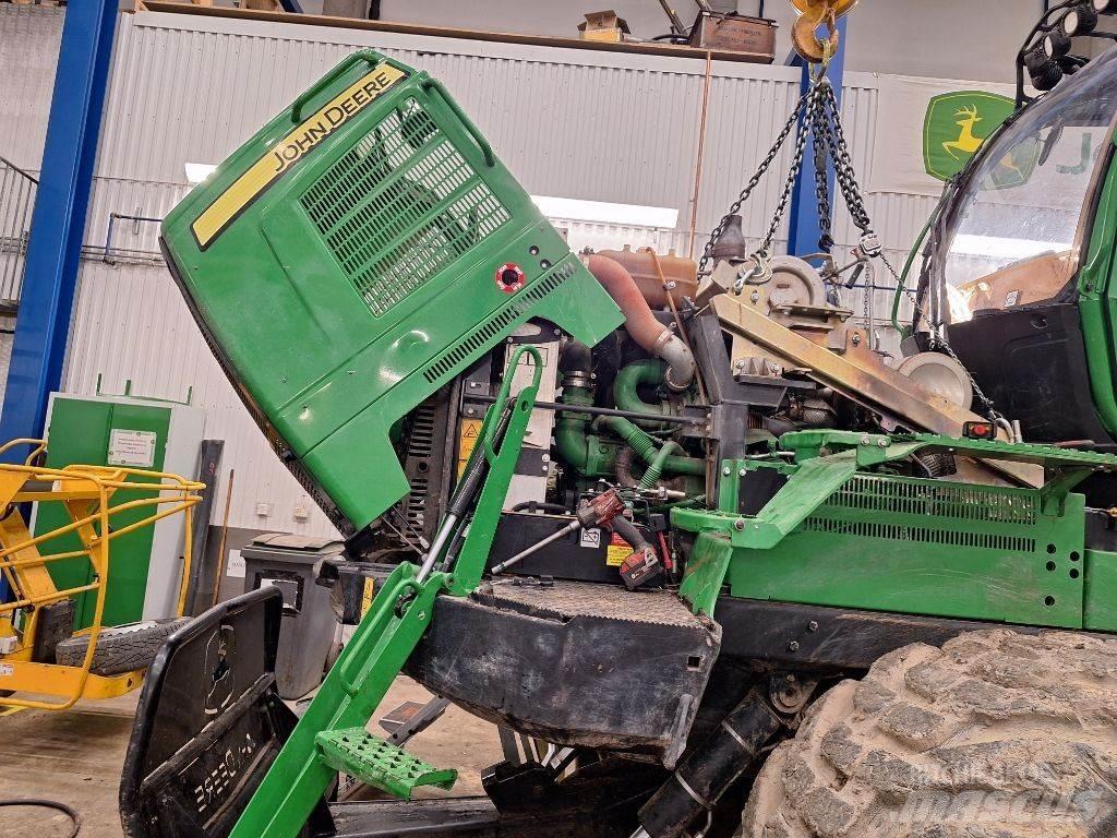 John Deere 1910 Μεταφορείς ξυλείας
