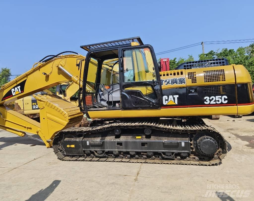 CAT 325 C Εκσκαφείς με ερπύστριες