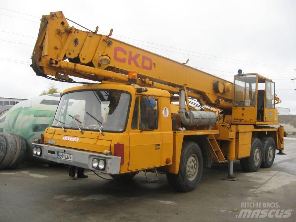 Tatra CKD Γερανοί παντός εδάφους