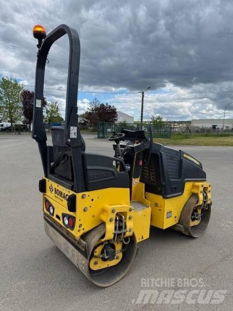 Bomag BW 100 AD M-5 Οδοστρωτήρες διπλού κυλίνδρου