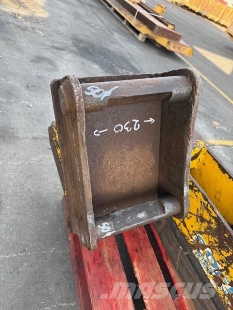 JCB PILE DRIVER Υδραυλικές σφύρες