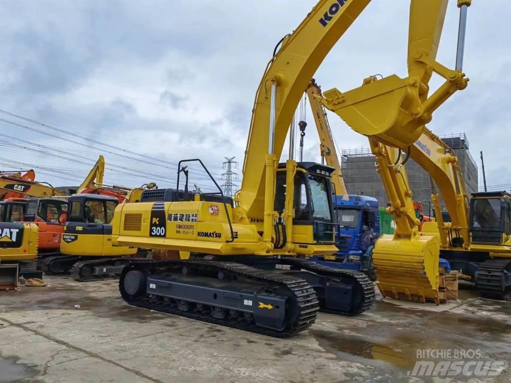 Komatsu PC 300 Εκσκαφείς με ερπύστριες