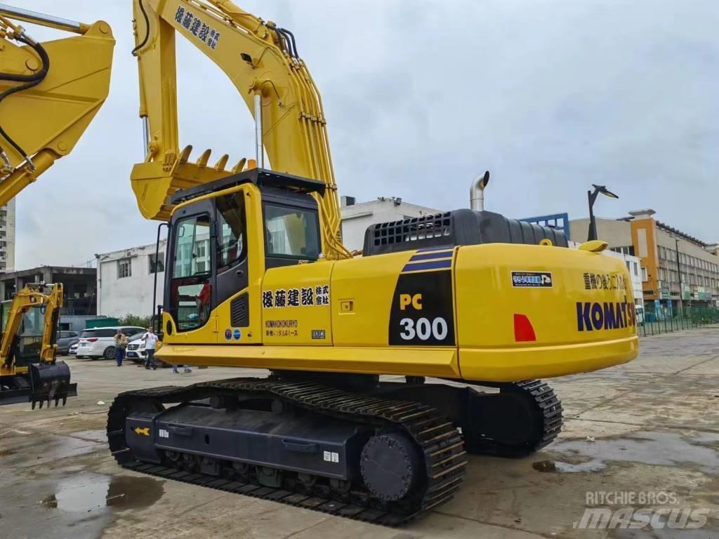 Komatsu PC 300 Εκσκαφείς με ερπύστριες