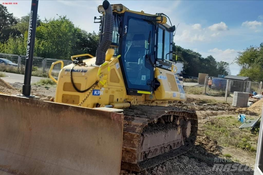 Komatsu D51 PX-24 Μπουλντόζες με ερπύστριες