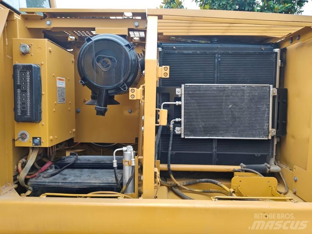 CAT 320 C L Εκσκαφείς με ερπύστριες