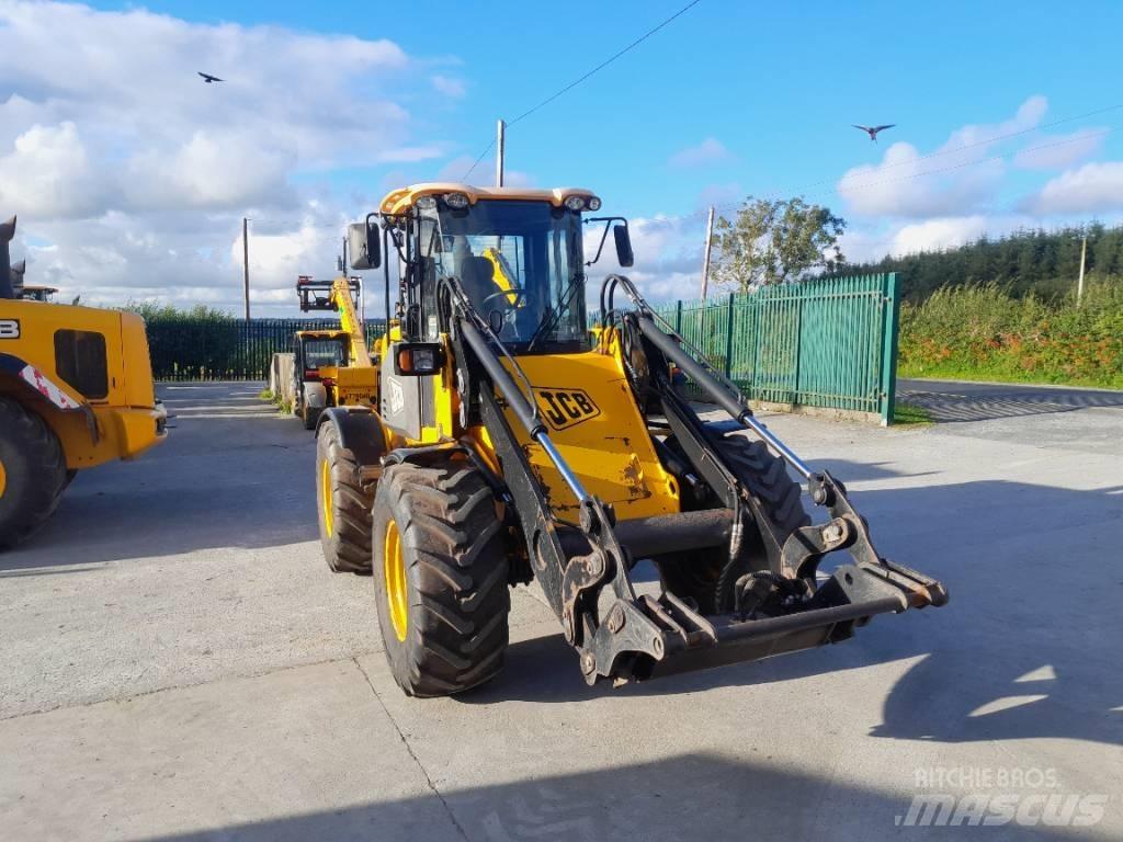 JCB 412 Συστήματα τηλεχειρισμού για τη γεωργία