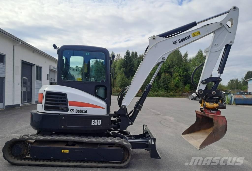 Bobcat E 50 Εκσκαφάκι (διαβολάκι) < 7t