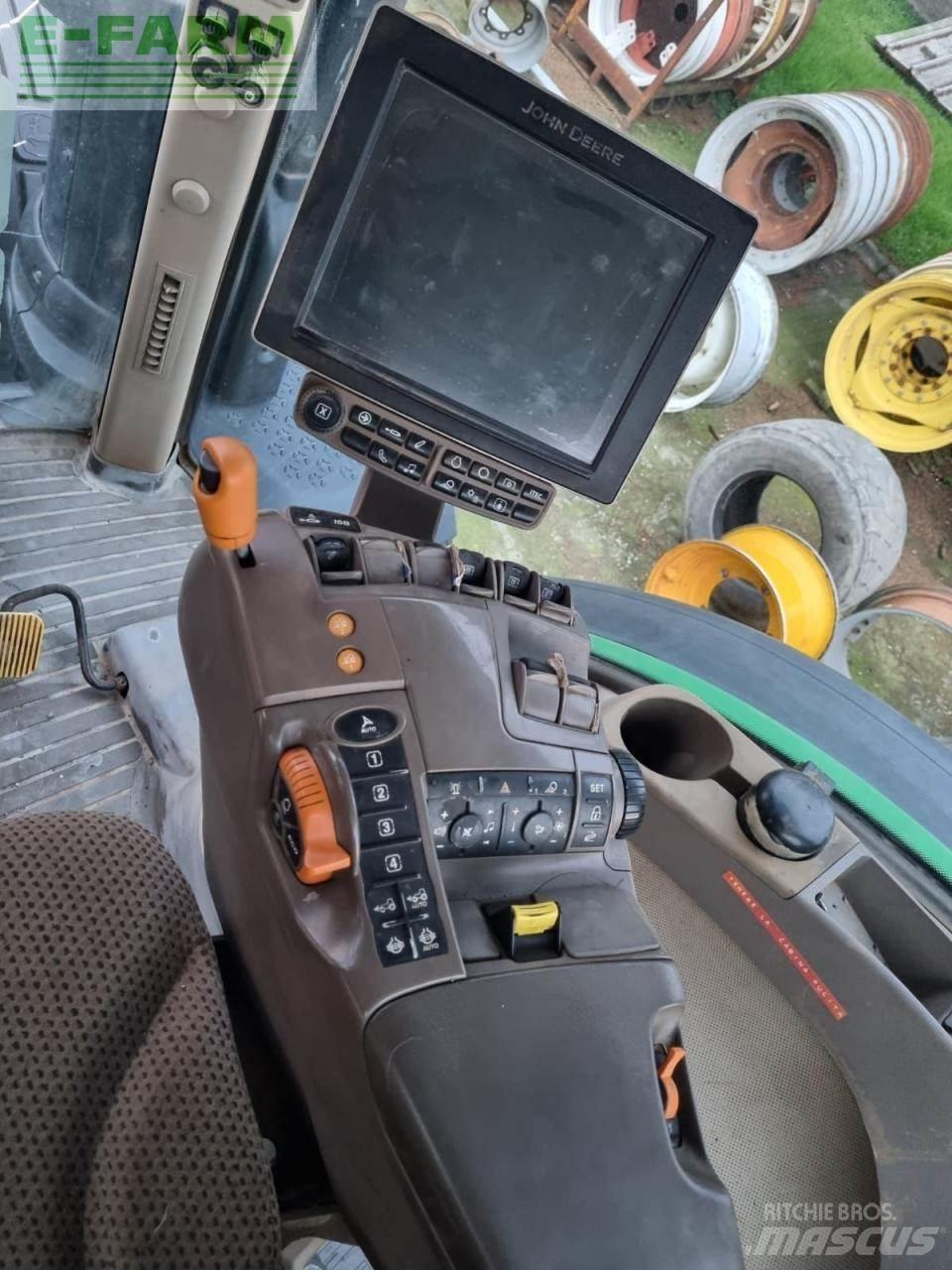 John Deere 8245 R Τρακτέρ