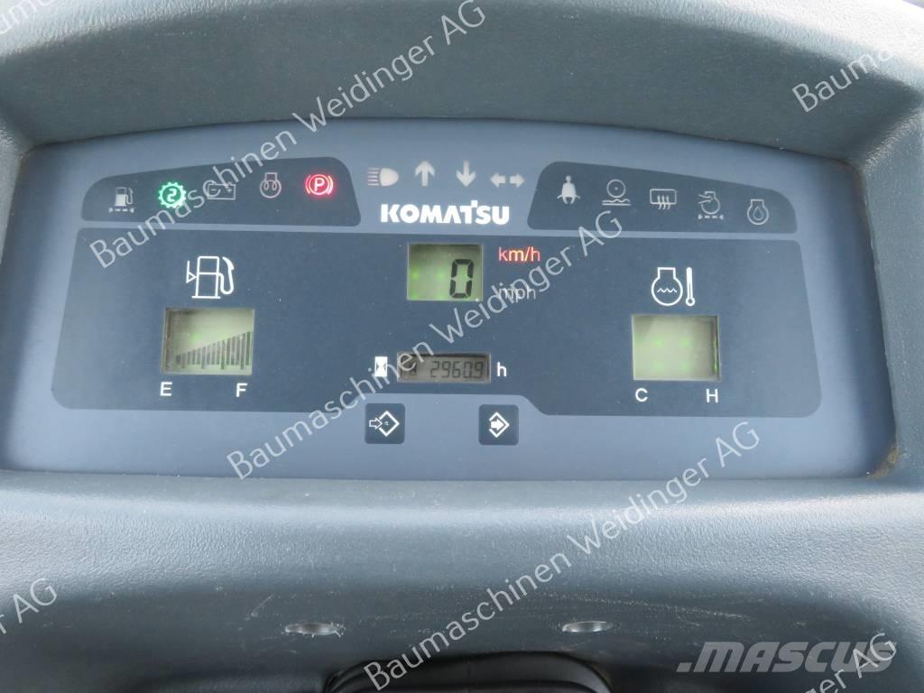 Komatsu WA 70-7 Φορτωτές με λάστιχα (Τροχοφόροι)