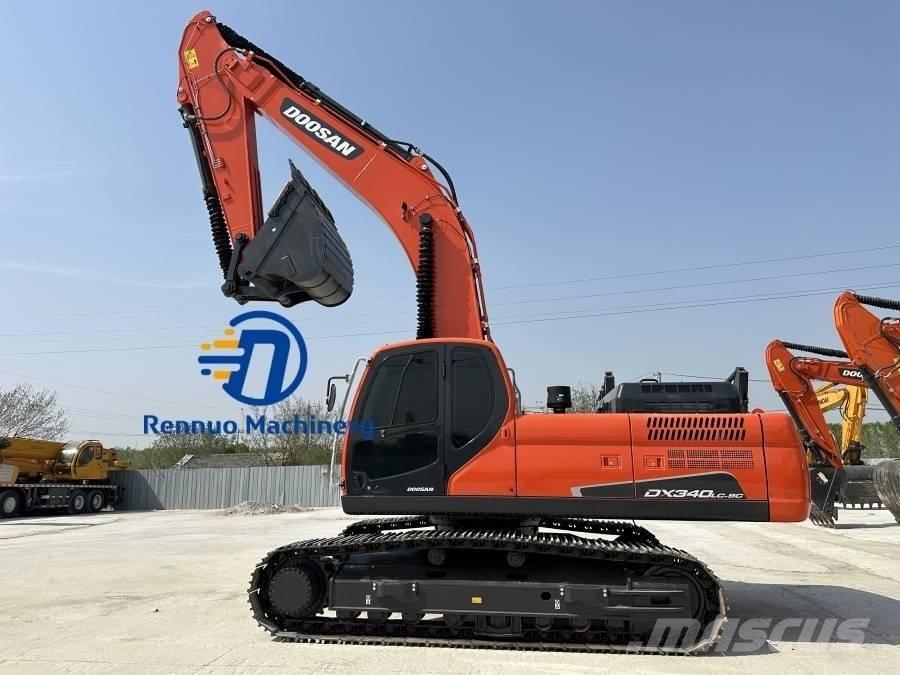 Doosan DX 340 Εκσκαφείς με ερπύστριες