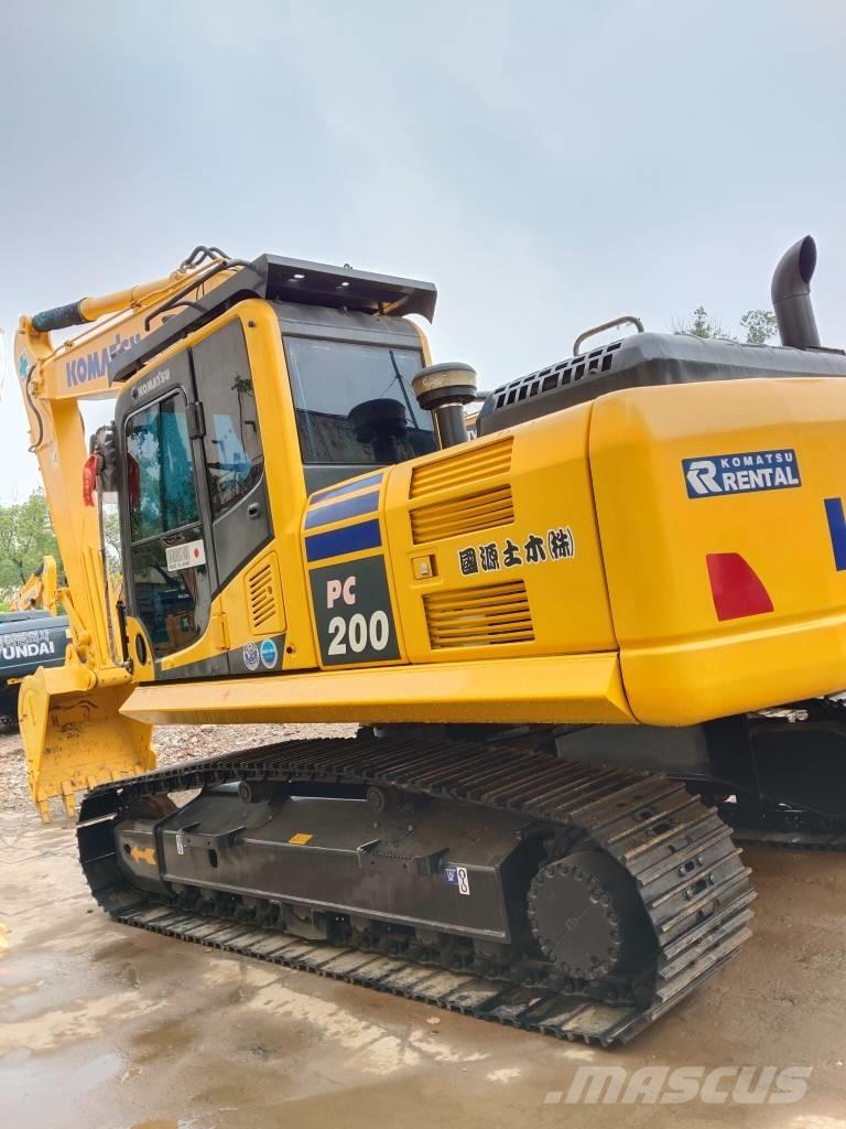 Komatsu PC 200-8 Εκσκαφείς με ερπύστριες