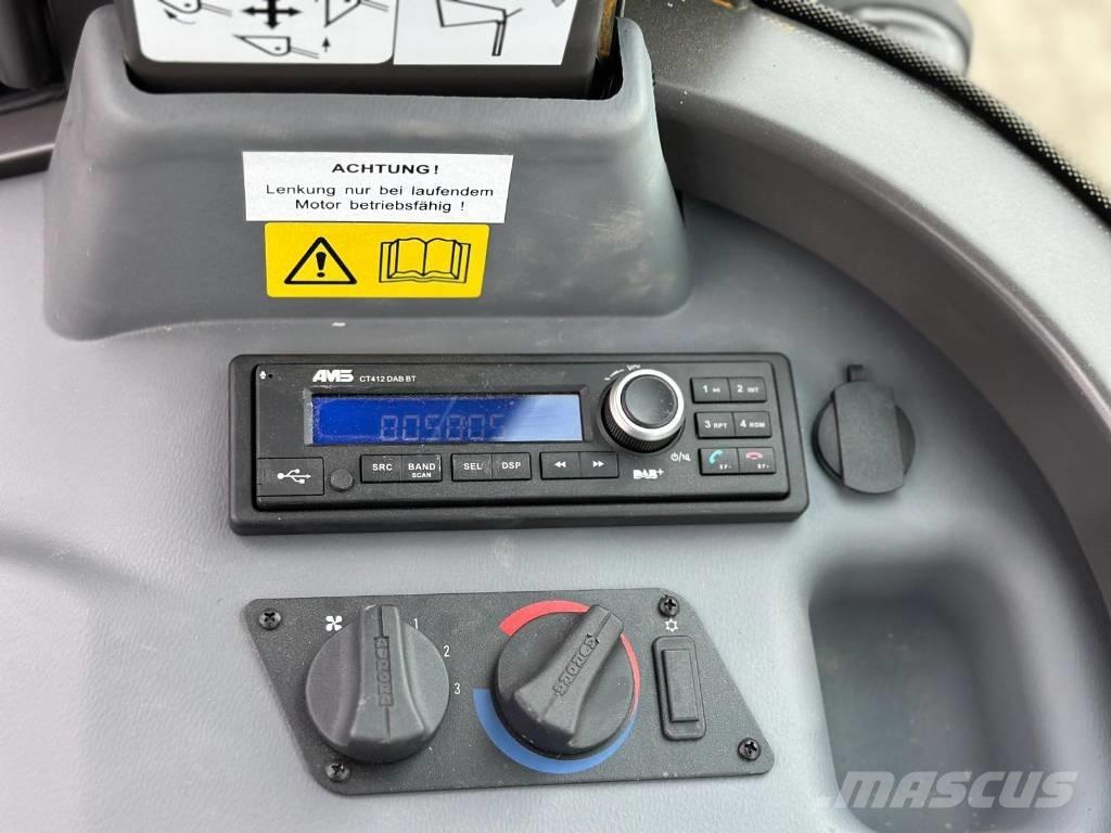 Mecalac AX 700 Φορτωτές με λάστιχα (Τροχοφόροι)