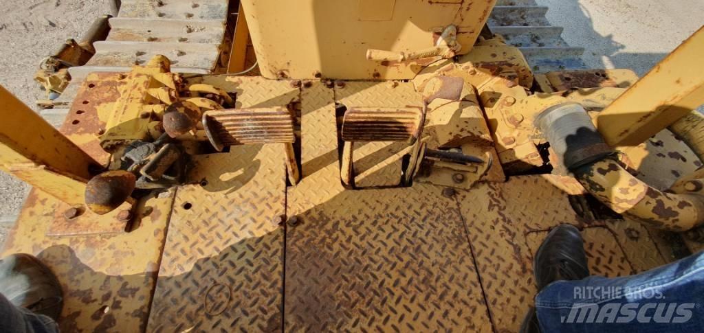 CAT D 7 E Μπουλντόζες με ερπύστριες