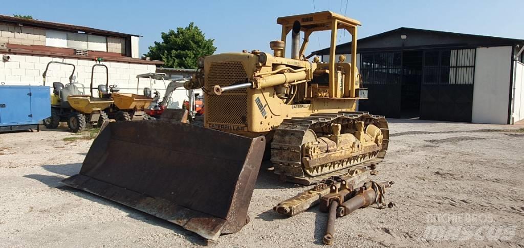 CAT D 7 E Μπουλντόζες με ερπύστριες