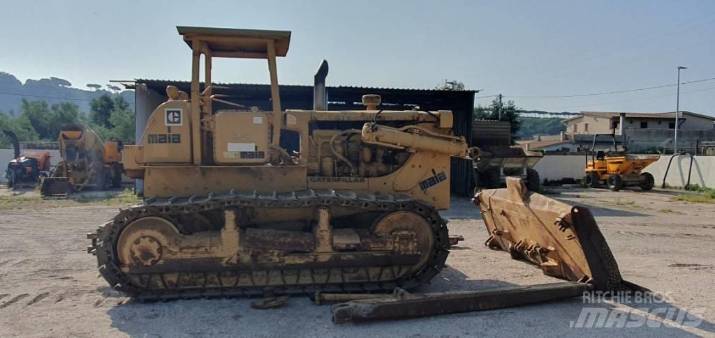 CAT D 7 E Μπουλντόζες με ερπύστριες