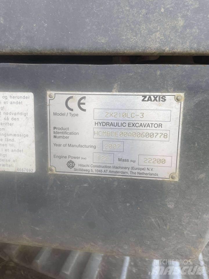 Hitachi ZX210 Εκσκαφείς με ερπύστριες