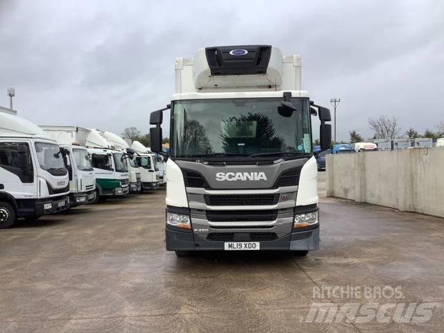 Scania P 250 Φορτηγά Ψυγεία
