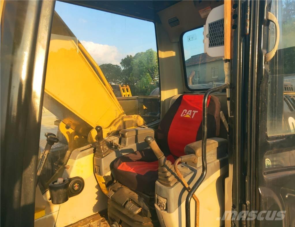 CAT 325D Εκσκαφείς με ερπύστριες