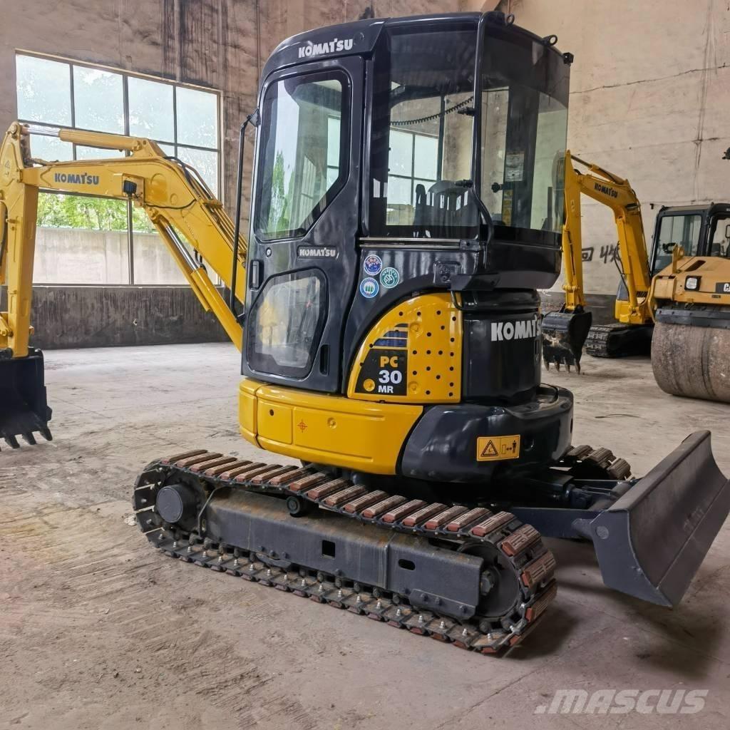 Komatsu PC30 Εκσκαφείς με ερπύστριες