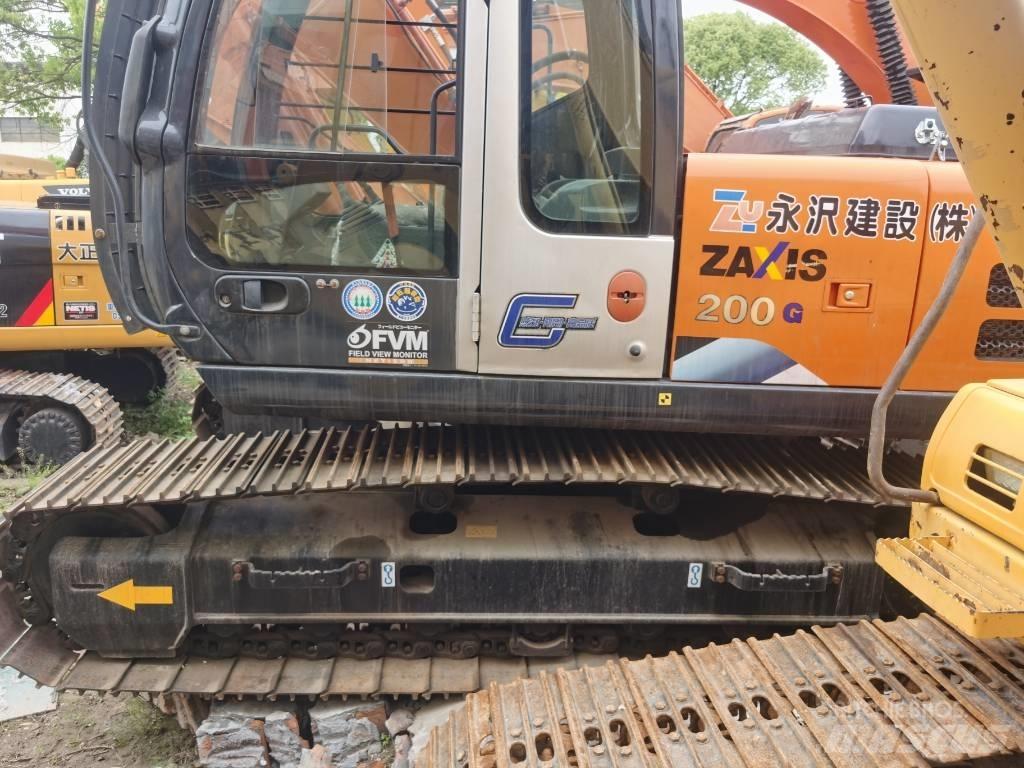 Hitachi ZX 200 Εκσκαφείς με ερπύστριες