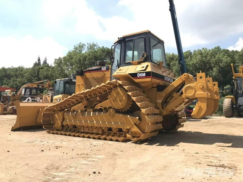 CAT D 6 G Μπουλντόζες με ερπύστριες