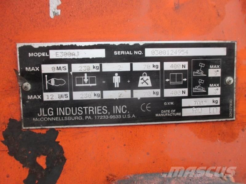 JLG E 300 AJ Ανυψωτήρες με αρθρωτό βραχίονα