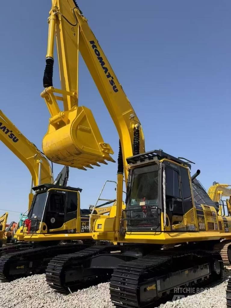 Komatsu 200-8 Εκσκαφείς με ερπύστριες