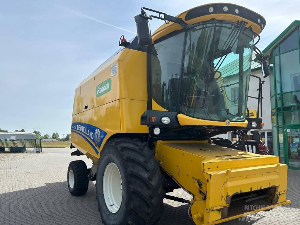New Holland TC 5070 Θεριζοαλωνιστικές μηχανές