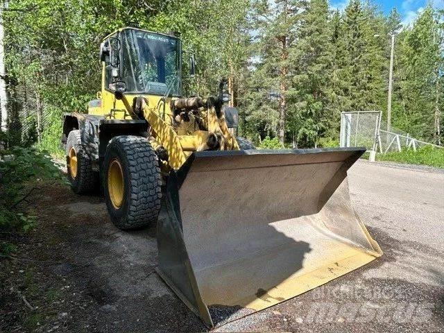 Komatsu WA 180-3 Φορτωτές με λάστιχα (Τροχοφόροι)