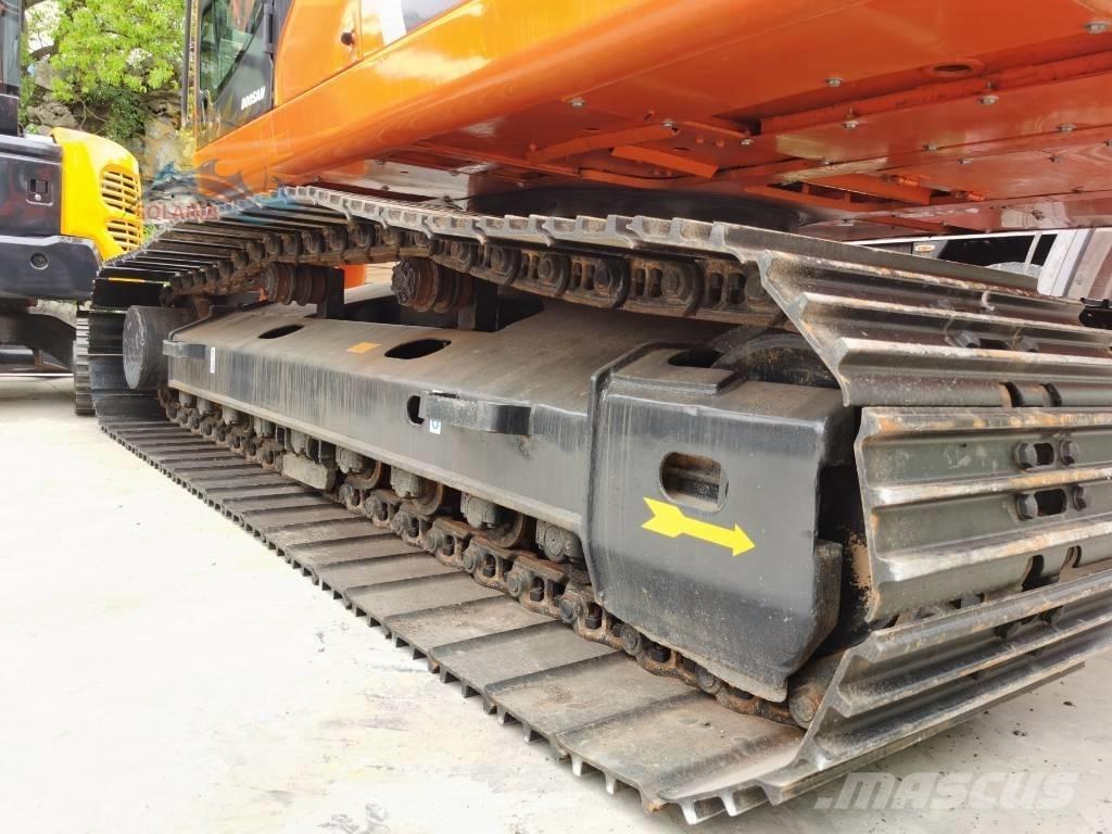 Doosan DX 225 LC Εκσκαφείς με ερπύστριες