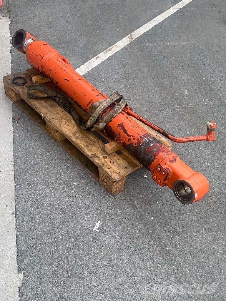 Hitachi ZX 250 LC Εκσκαφείς με ερπύστριες