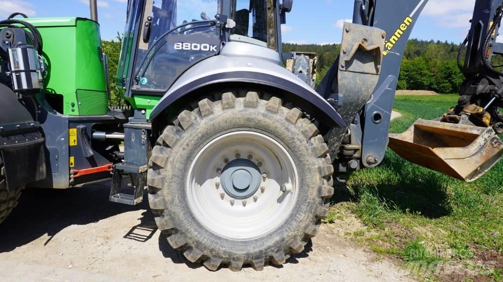 Lännen 8800 K Εκσκαφείς Φορτωτές τύπου JCB