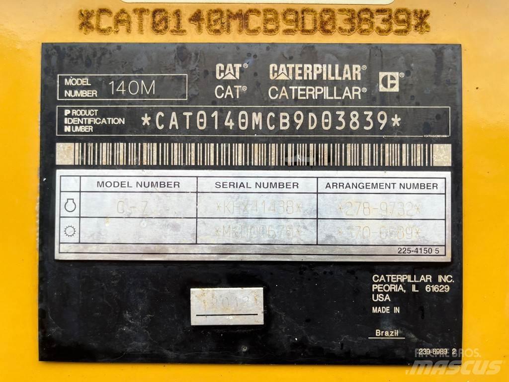 CAT 140M Γκρέιντερς