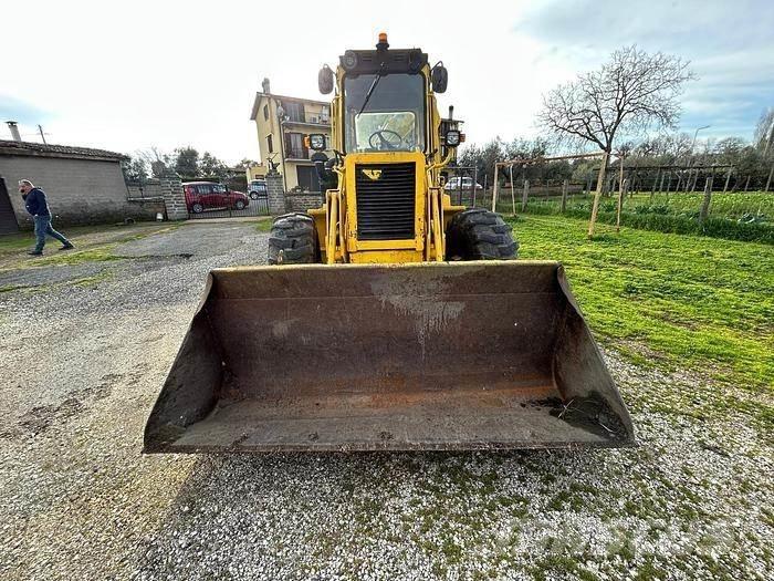 Venieri VF 7.33 Εκσκαφείς Φορτωτές τύπου JCB