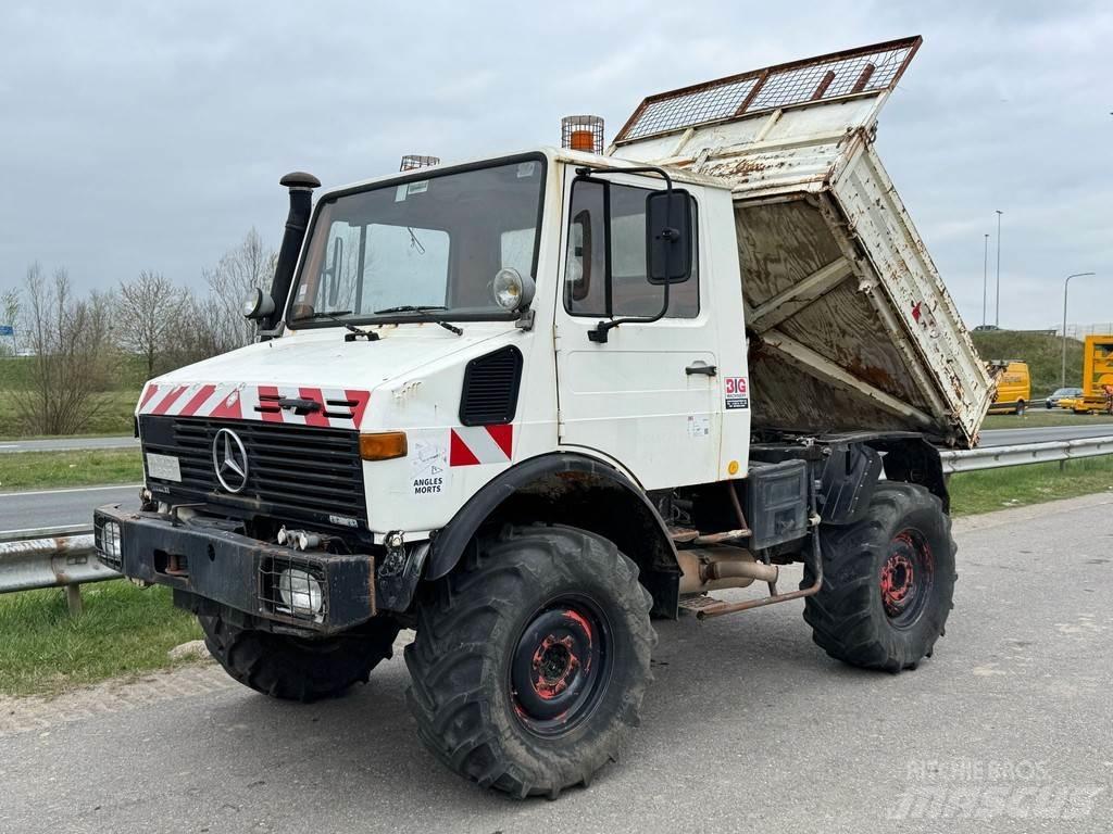 Mercedes-Benz 424 Φορτηγά Ανατροπή