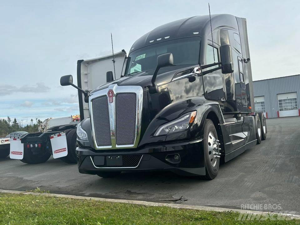 Kenworth T 680 Τράκτορες