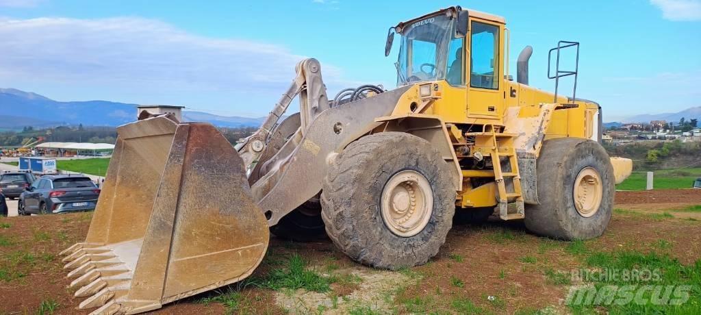 Volvo L 220 E Φορτωτές με λάστιχα (Τροχοφόροι)