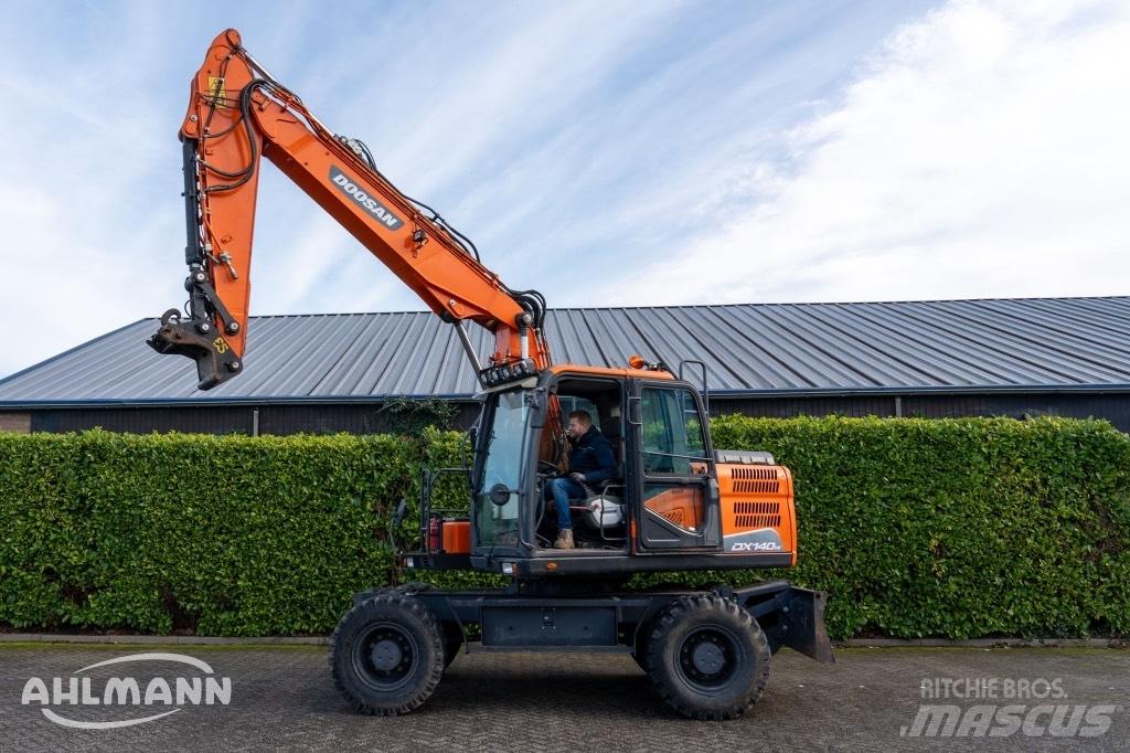 Doosan DX140W-5 Εκσκαφείς με τροχούς - λάστιχα