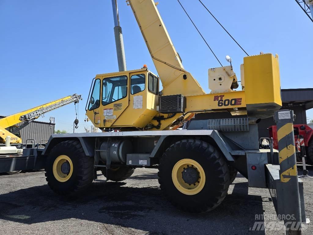 Grove RT 600 E Γερανοί ανώμαλου εδάφους