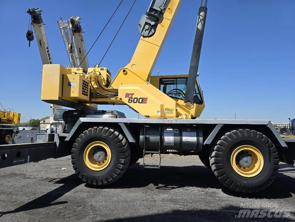 Grove RT 600 E Γερανοί ανώμαλου εδάφους